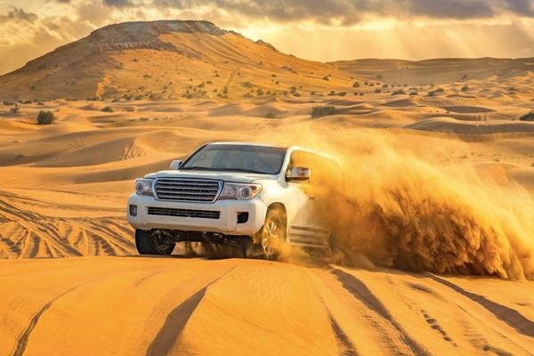 Dubai desert safari dune bashing in the desert